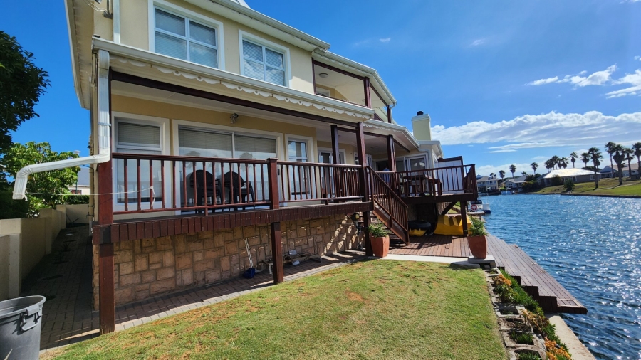 4 Bedroom Property for Sale in Marina Martinique Eastern Cape
